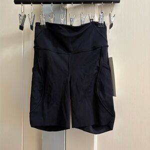 NWT Lululemon Fast and Free HR Short 6”
